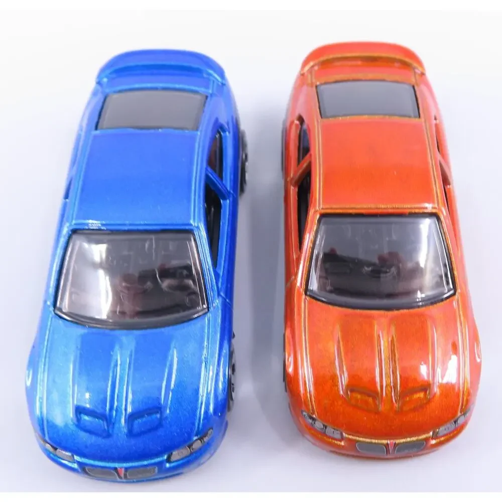 Hot Wheels PONTIAC '06 GTO LOT of 2 Factory Fresh Orange and Blue 1:64 Loose